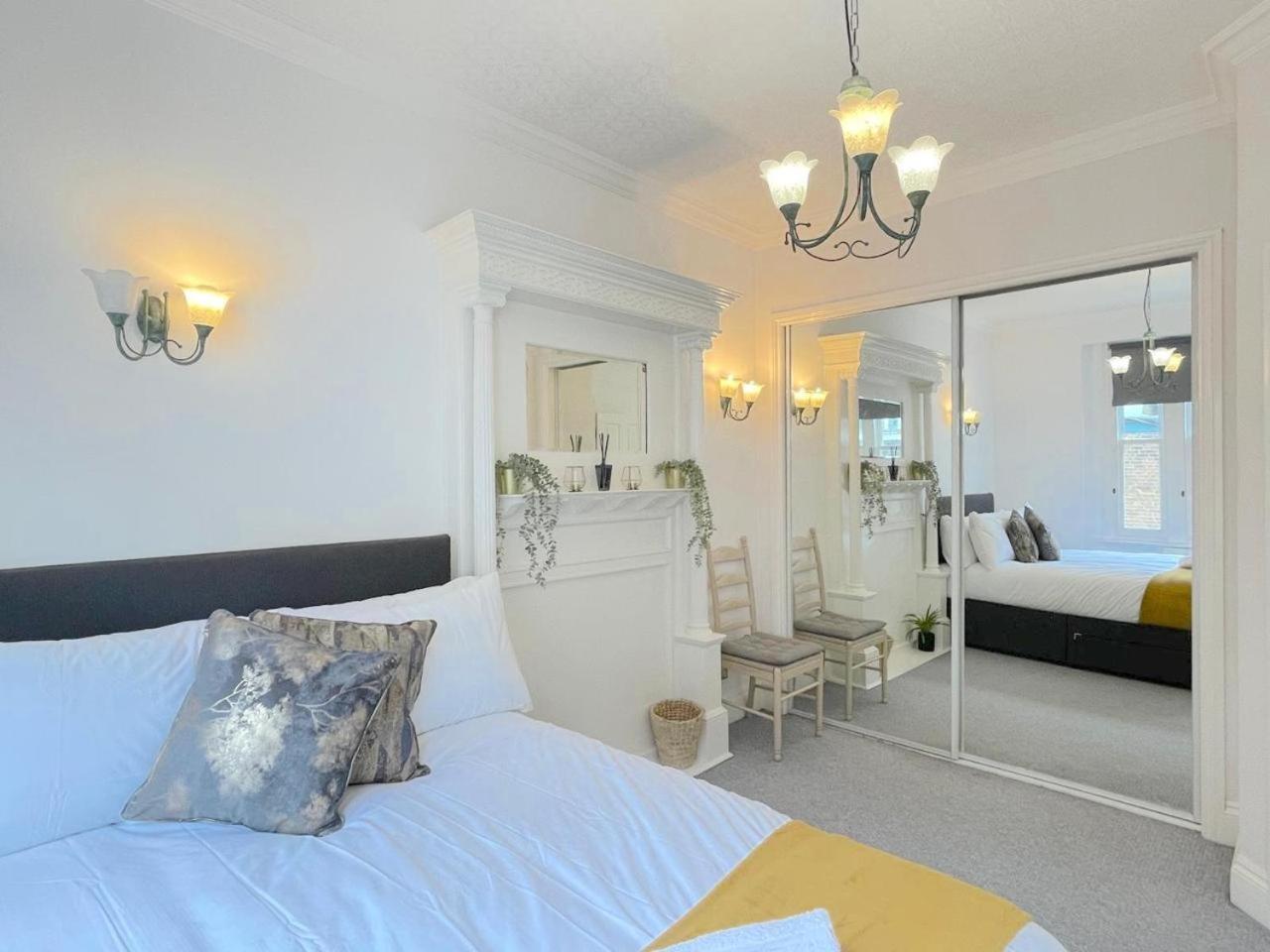 Luxury Apartment In Paddington Londýn Exteriér fotografie
